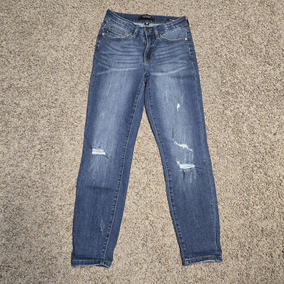 Judy Blue Denim - Judy Blue Relaxed Fit Jeans